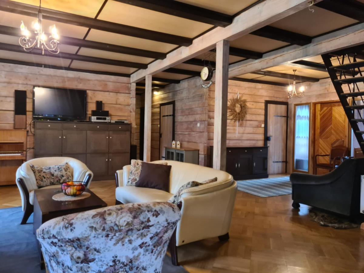 Dworek Ogrodniki, Caloroczny Dom Na Wylacznosc, Basen, Sauna, Las, Staw Rybny, Altana Grillowa, Ognisko, Pianino, Kominek, Piec Chlebowy, Duza Ogrodzona Posesja Tuczna Exterior foto