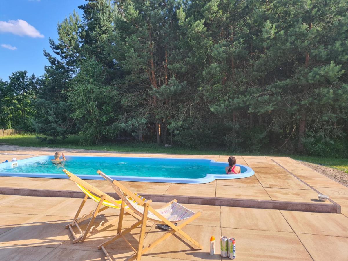 Dworek Ogrodniki, Caloroczny Dom Na Wylacznosc, Basen, Sauna, Las, Staw Rybny, Altana Grillowa, Ognisko, Pianino, Kominek, Piec Chlebowy, Duza Ogrodzona Posesja Tuczna Exterior foto